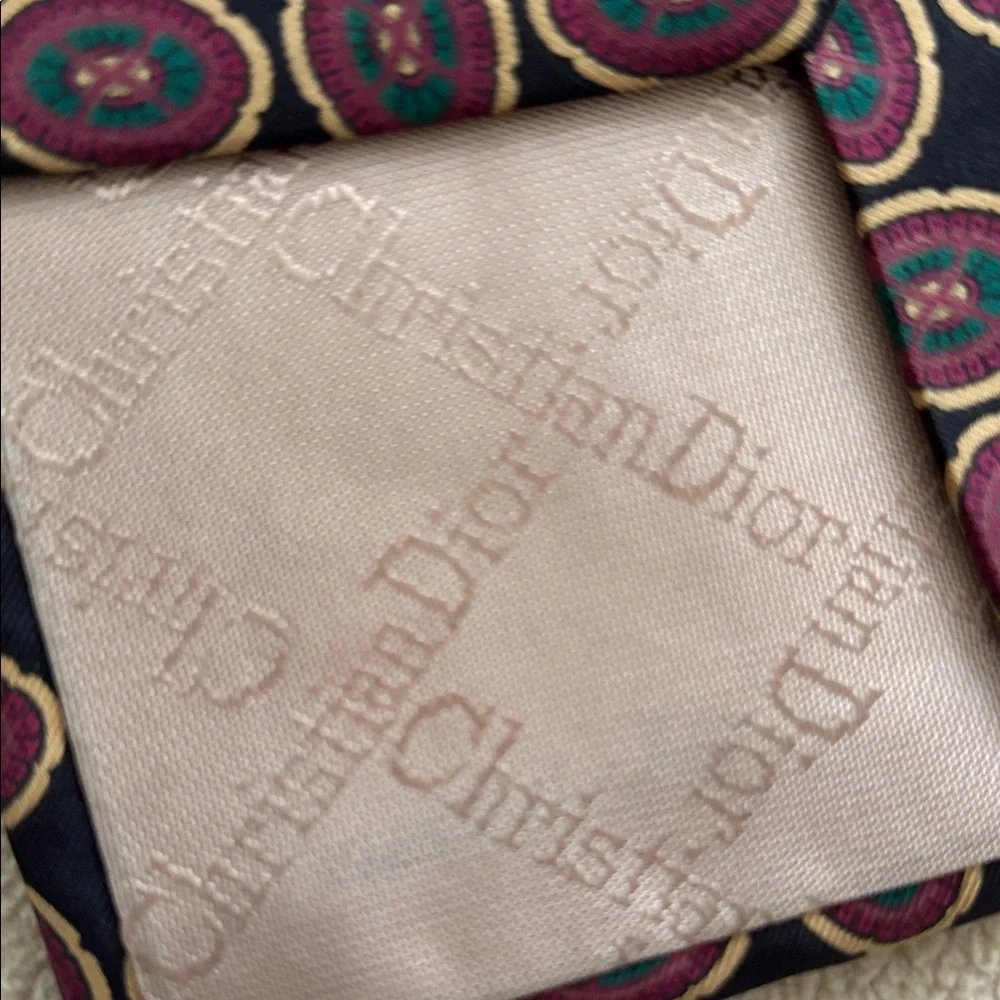 Christian Dior Monsieur Silk Tie — Medallion Pattern